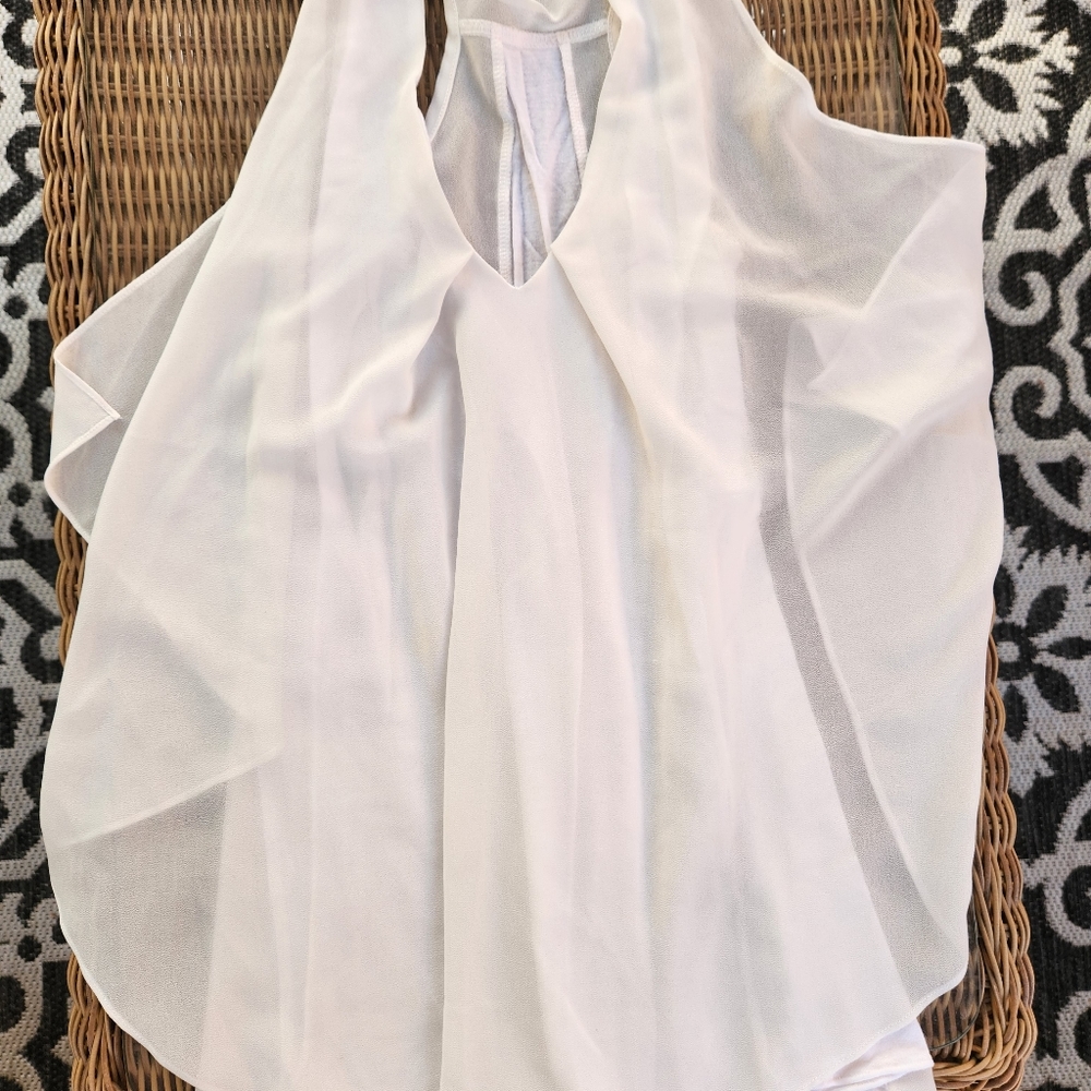 New York & Company tank top. Creamy sheer over white size medium